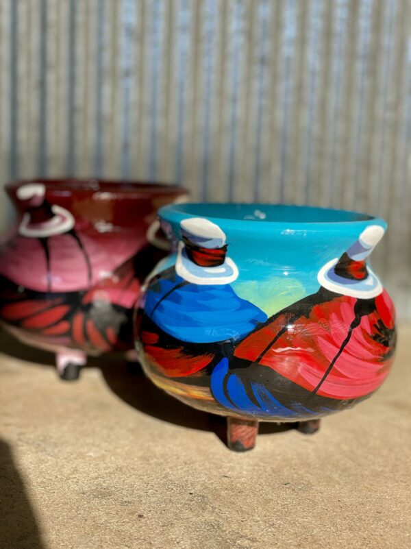 POT FOOTED HAND PAINTED ASST
